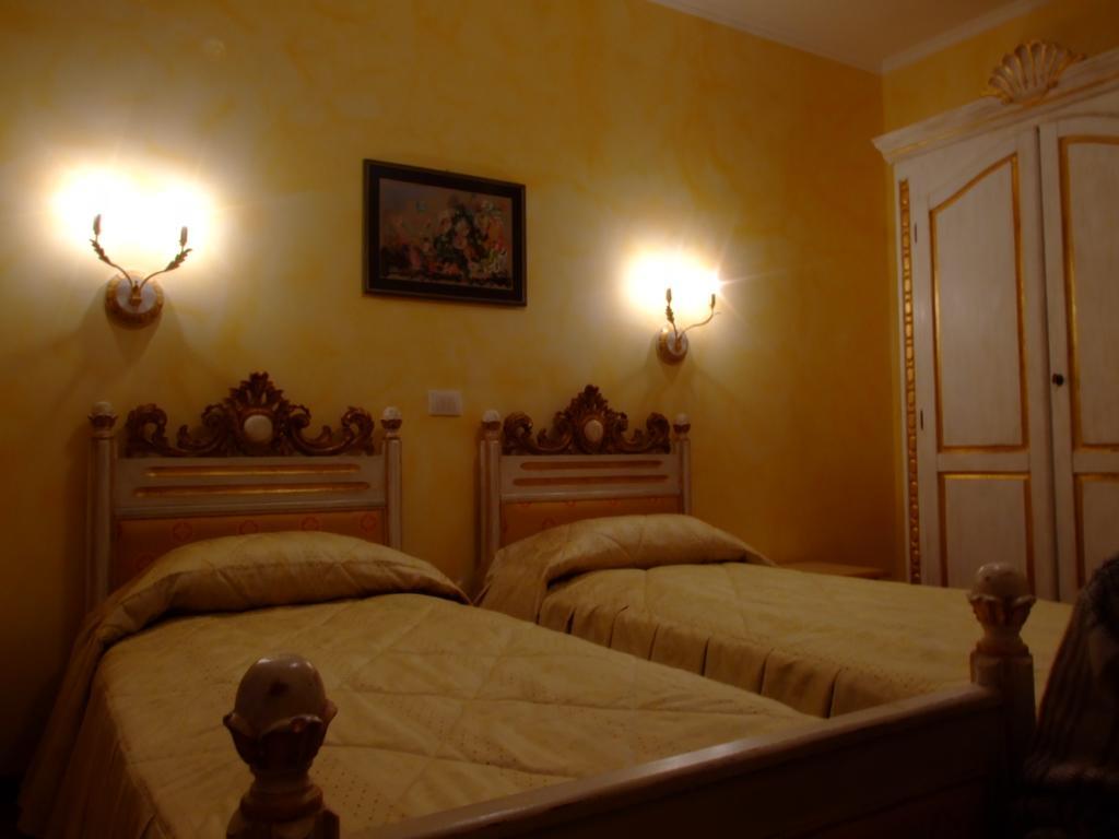 Hotel Royal Zalău Eksteriør billede